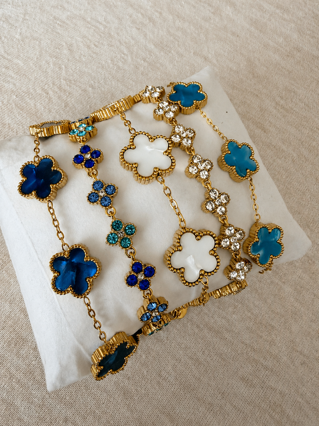 Bracelets Blue