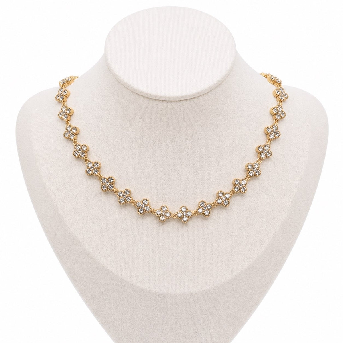 Collier Ines